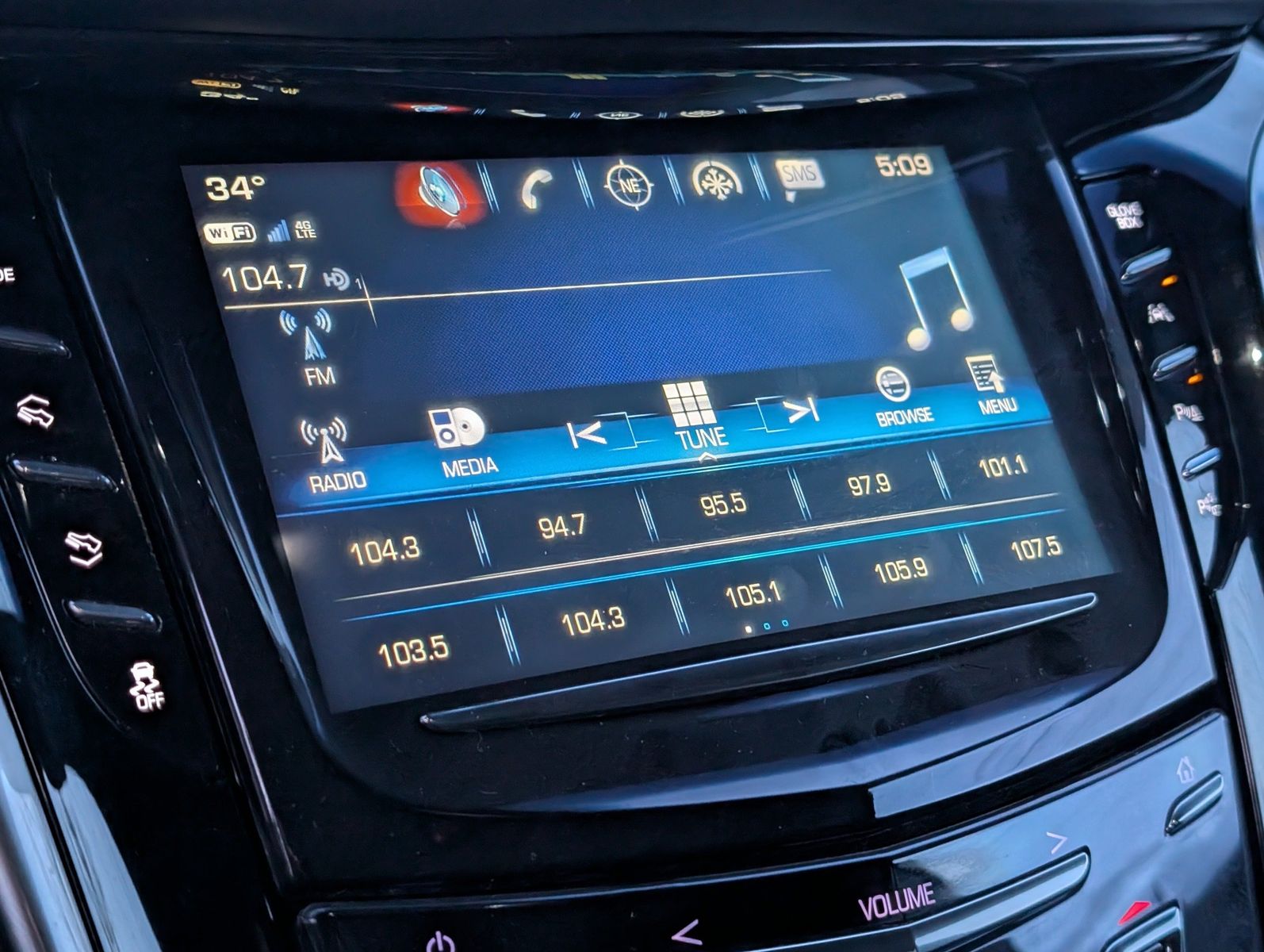 2019 Cadillac Escalade ESV 31