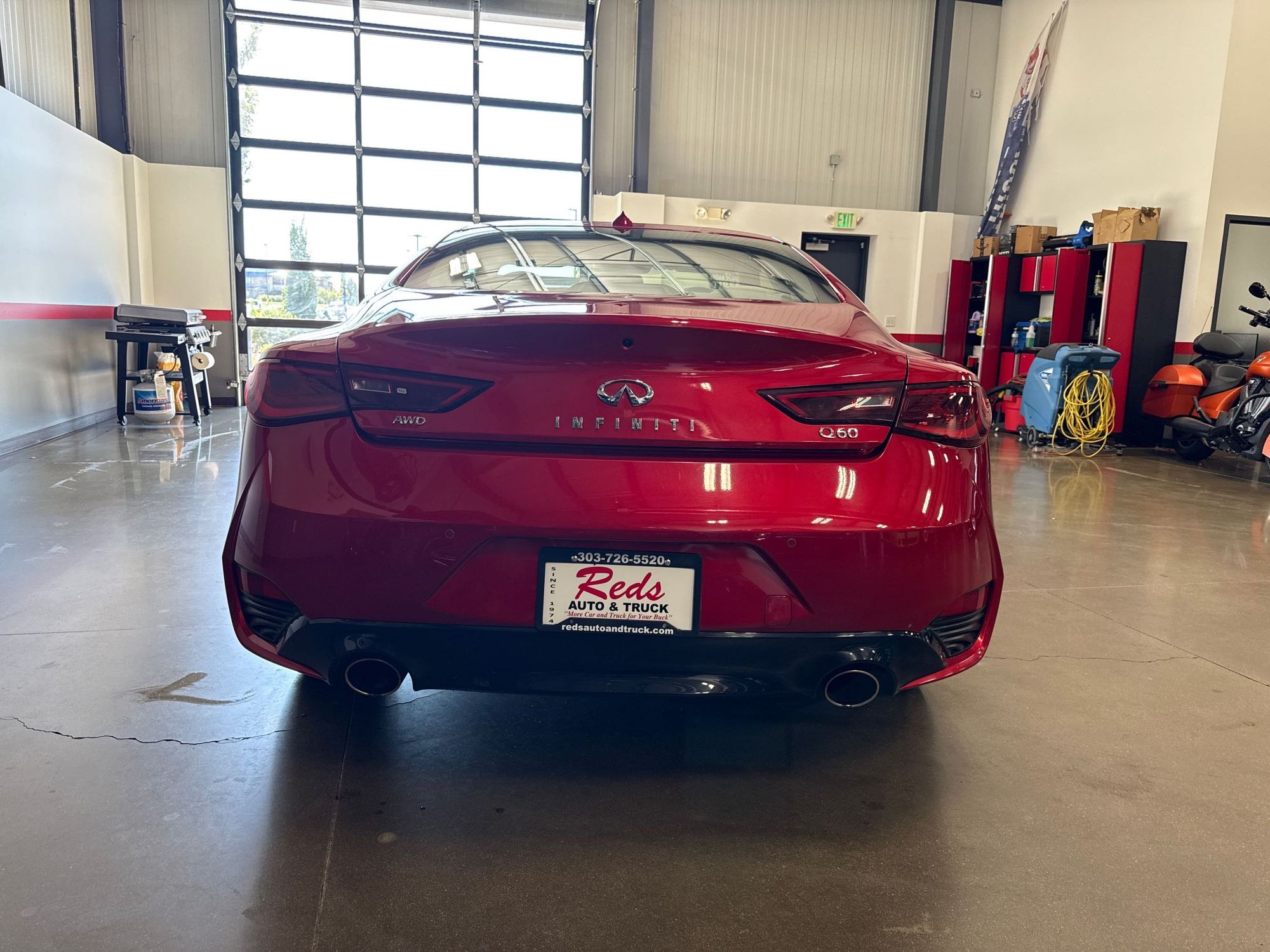 2022 Infiniti Q60 Luxe photo 14