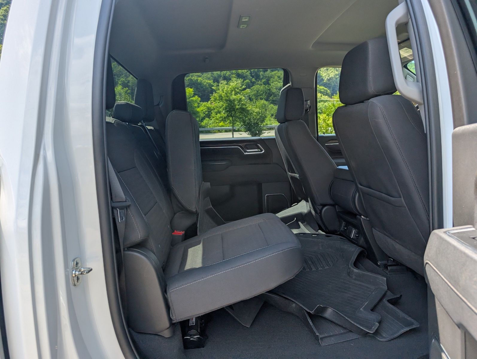2025 Chevrolet Silverado 2500HD 22