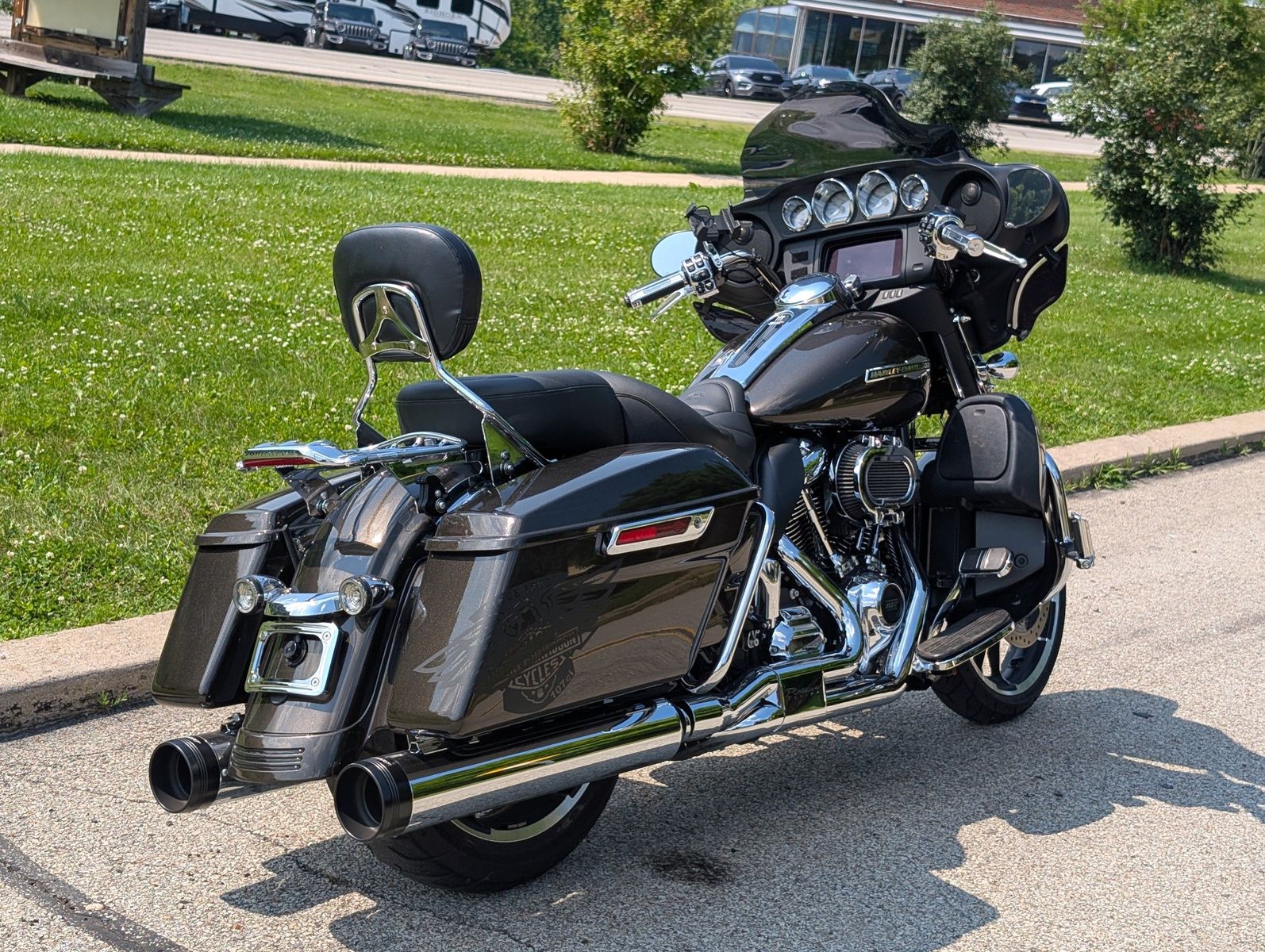 2021 Harley-Davidson Touring 8