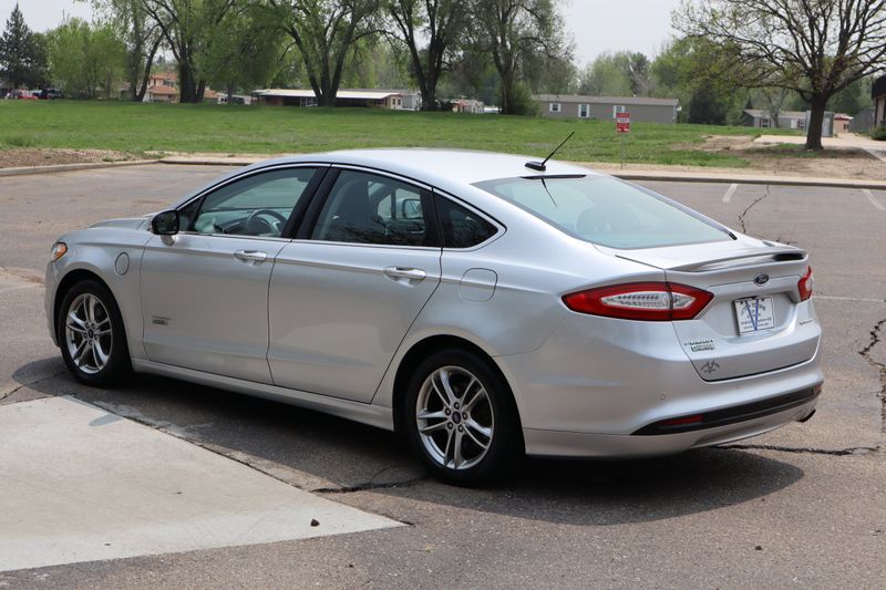 2015 Ford Fusion Energi Photos