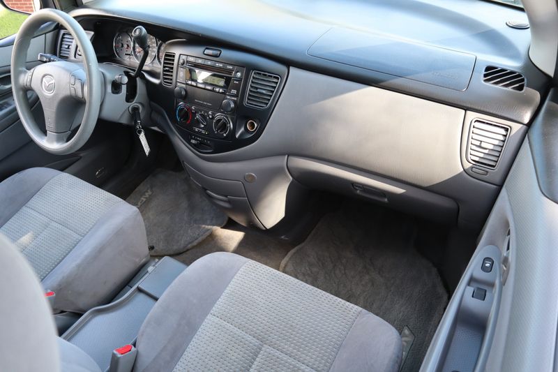 2006 Mazda MPV LX | Victory Motors of Colorado