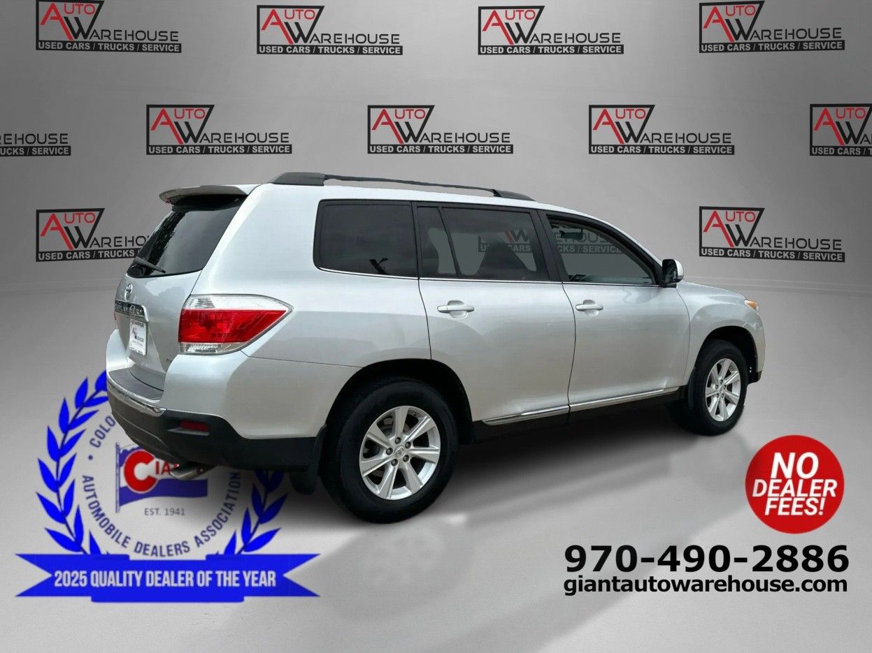 2011 Toyota Highlander Base - Photo 3