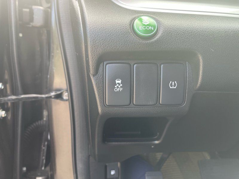 2015 Honda CR-V LX - Photo 24