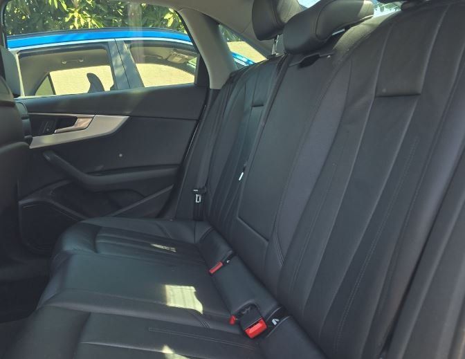 2017 Audi A4 2.0T Ultra Premium photo 13