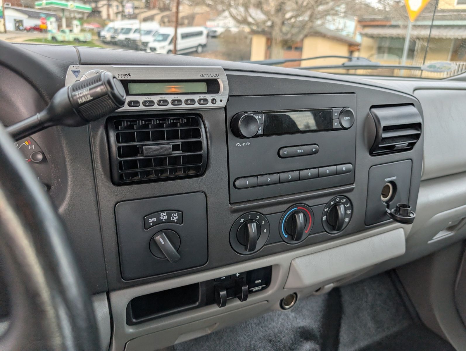 2006 Ford F-350 Super Duty 68