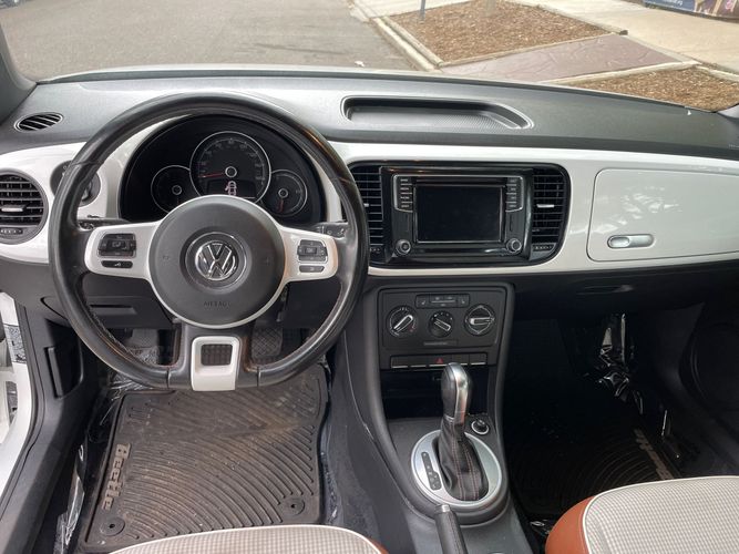 2017 Volkswagen Beetle 1.8T Classic Michael Auto Sales LLC