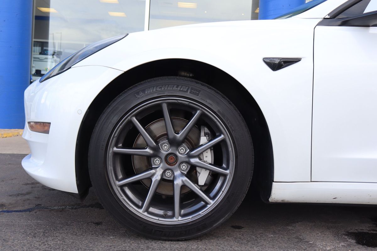 2019 Tesla Model 3 Long Range