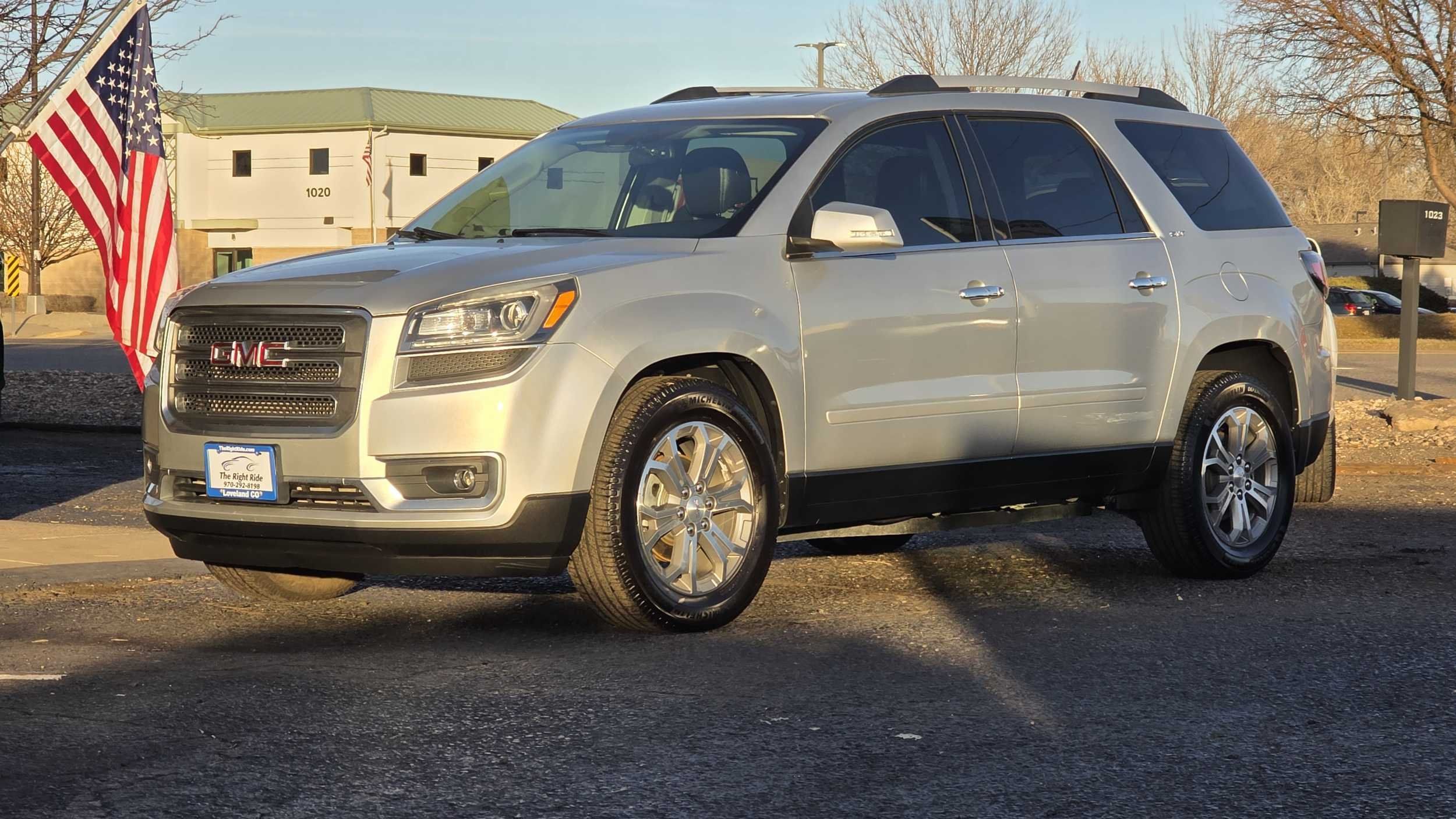 2015 GMC Acadia SLT1's photo