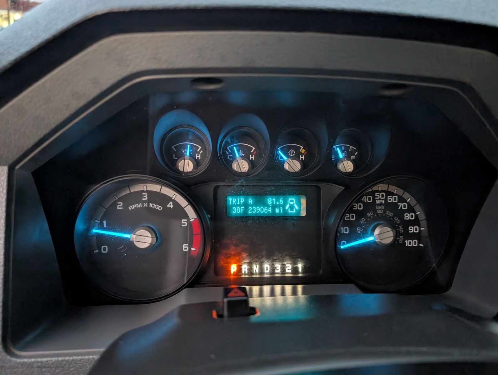 2012 Ford F-550 Super Duty 51