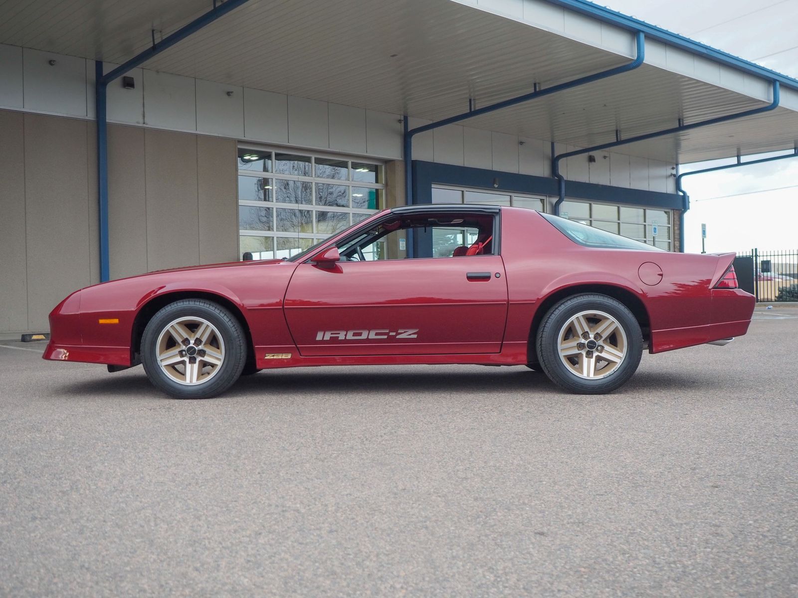 1987 Chevrolet Camaro 10