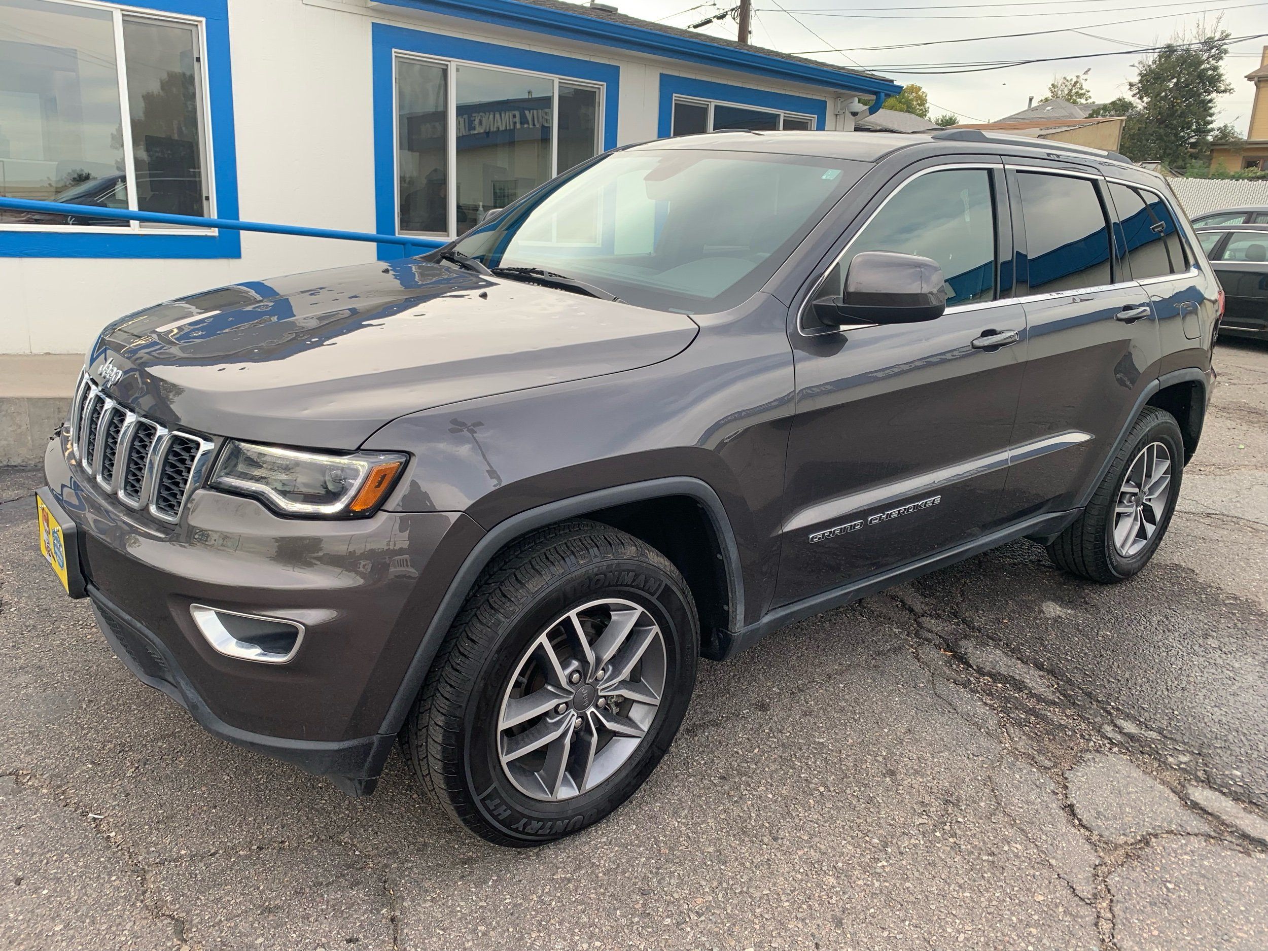 2020 Jeep Grand Cherokee Laredo E