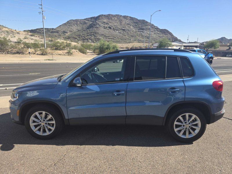 2017 Volkswagen Tiguan S Limited photo 4