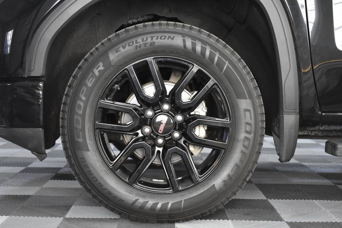 2020 GMC Sierra 1500 4WD Crew Cab Short Box Elevation