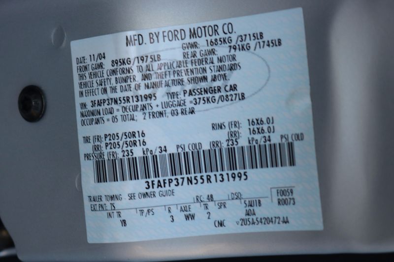 2005 Ford Focus ZX5 SE | Victory Motors of Colorado