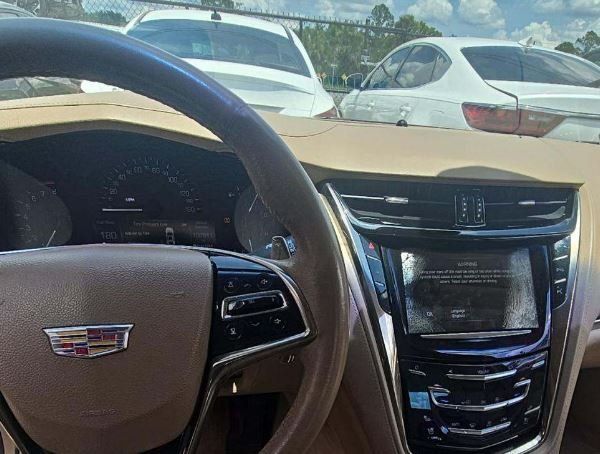 2016 Cadillac CTS Performance photo 7
