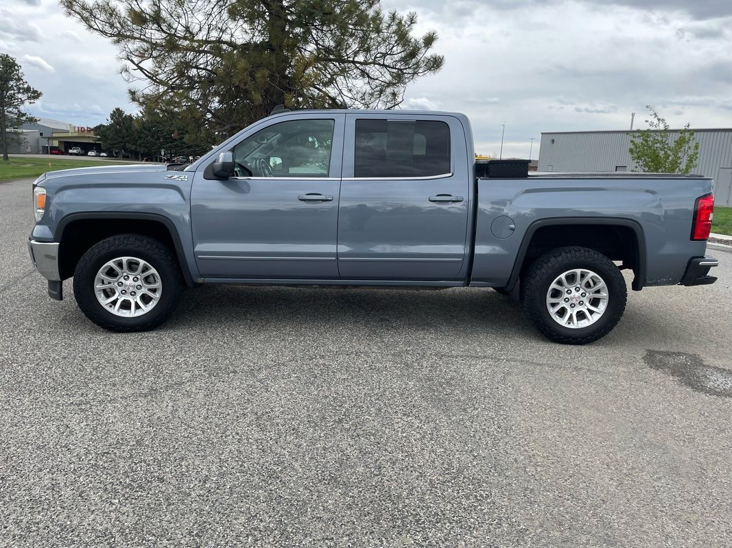 2015 GMC Sierra 4WD Crew Cab SLE SWB's photo