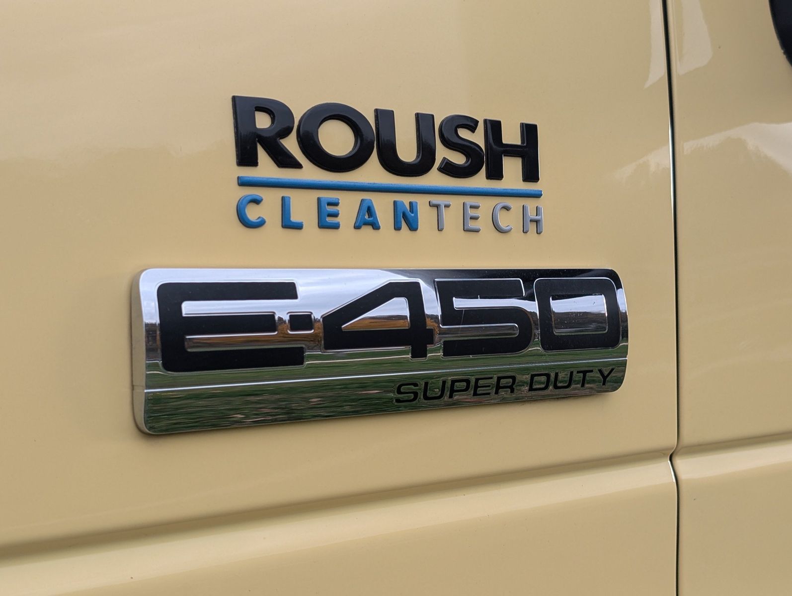 2019 Ford E-Series Chassis 99