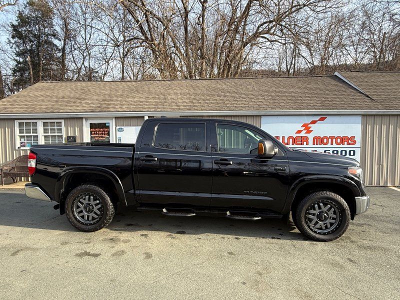2021 Toyota Tundra SR5