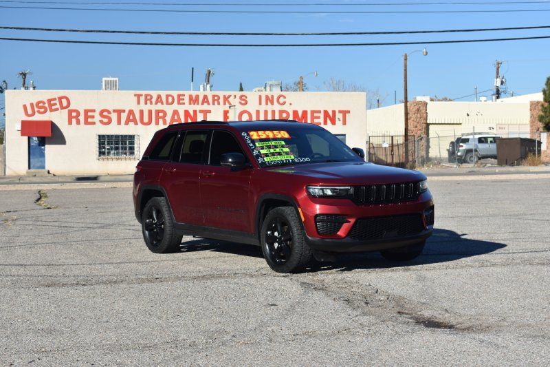 Photo of 2023 JEEP GRAND CHEROKEE