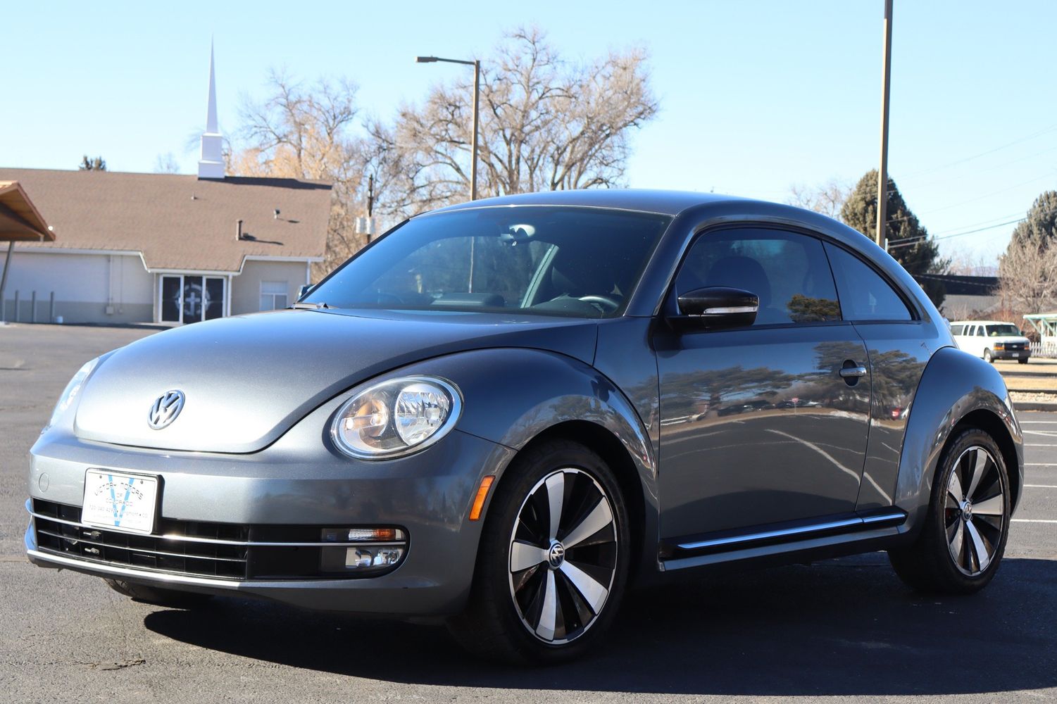 2012-volkswagen-beetle-turbo-victory-motors-of-colorado