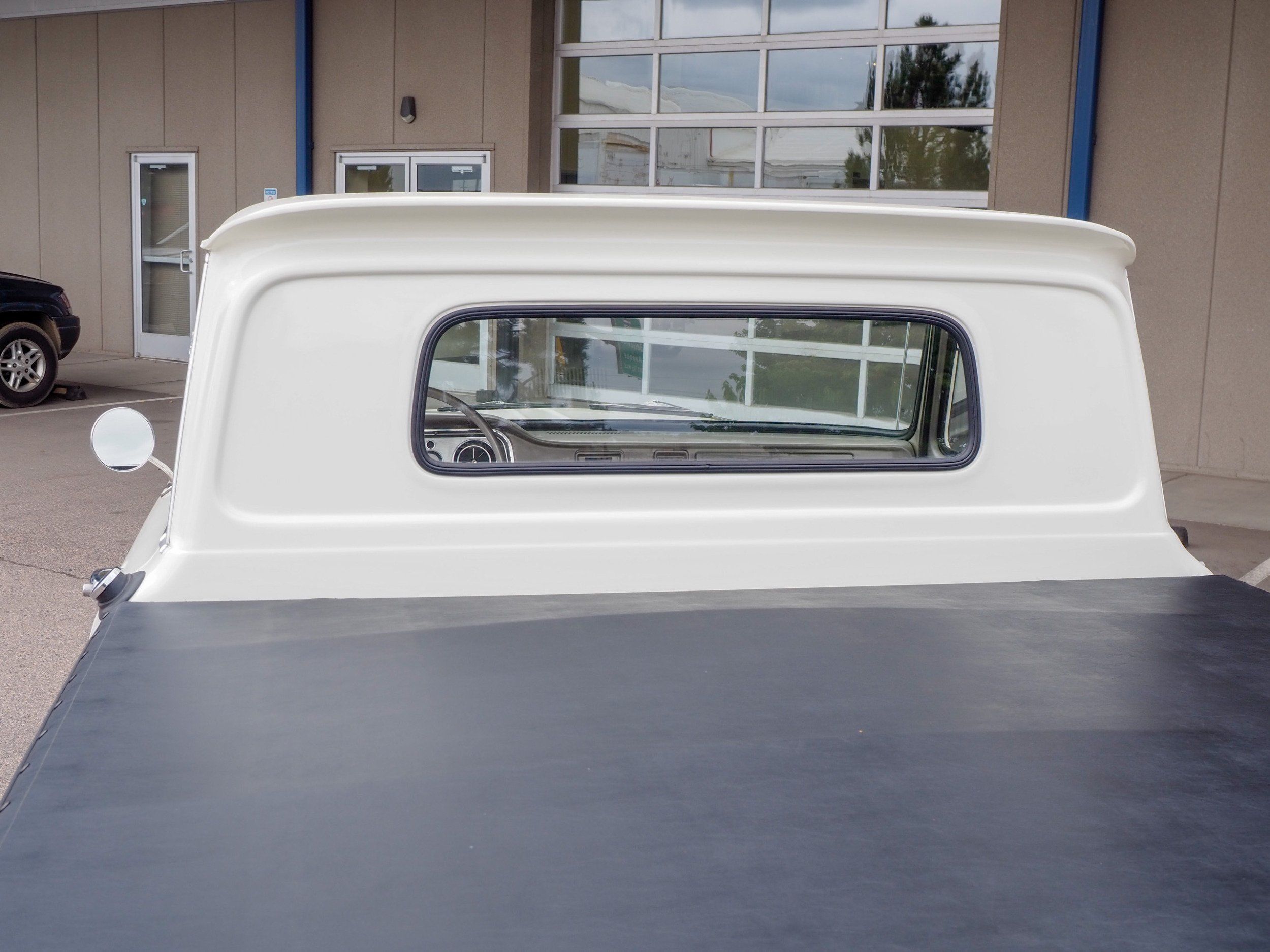 1966 GMC Pickup White RWD