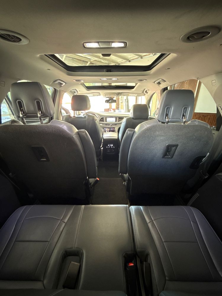 2018 Buick Enclave Premium photo 9