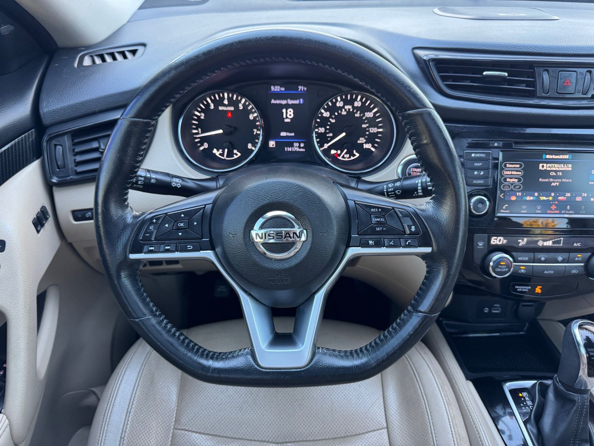 2018 Nissan Rogue SL photo 13