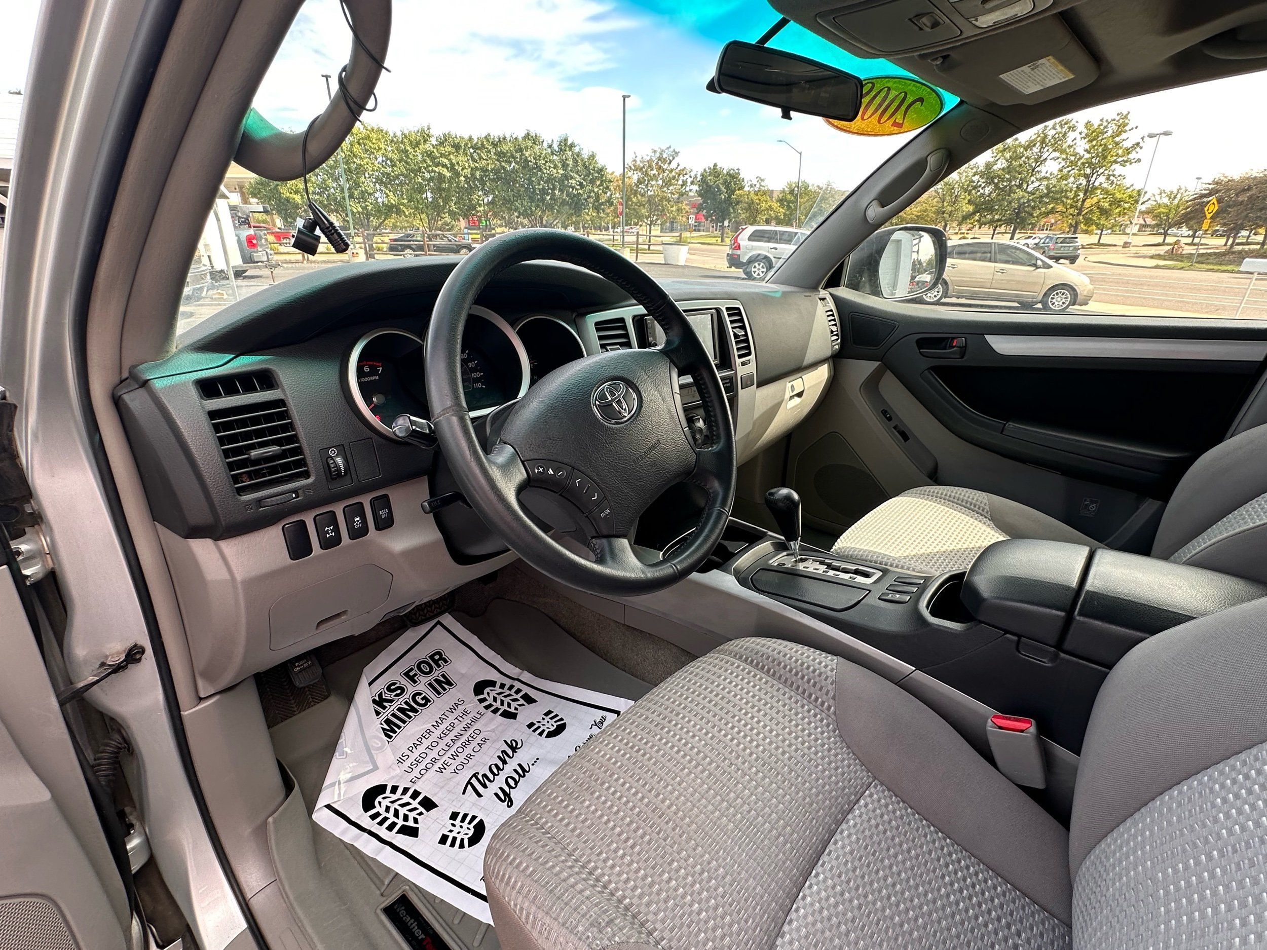 2008 Toyota 4Runner SR5 photo 14