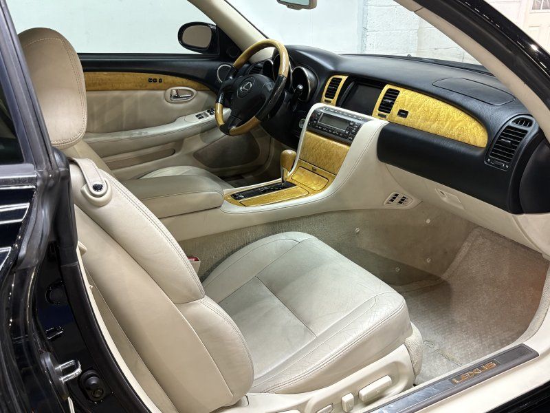 2002 Lexus SC 430 - Photo 10