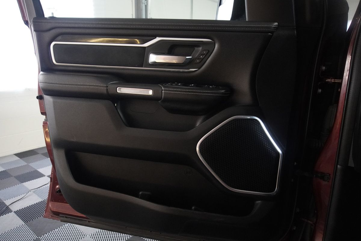 2019 Ram 1500 Laramie Crew Cab 4x4 6'4&quot; Box