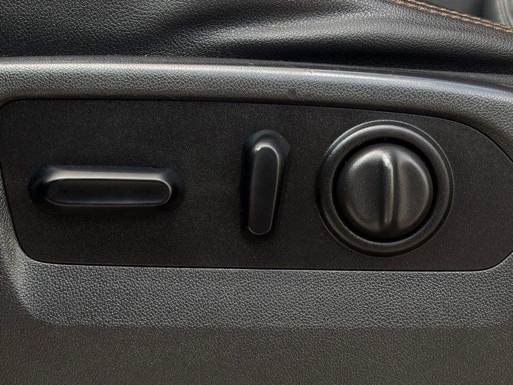 2021 Gmc Sierra 2500 AT4 photo 14