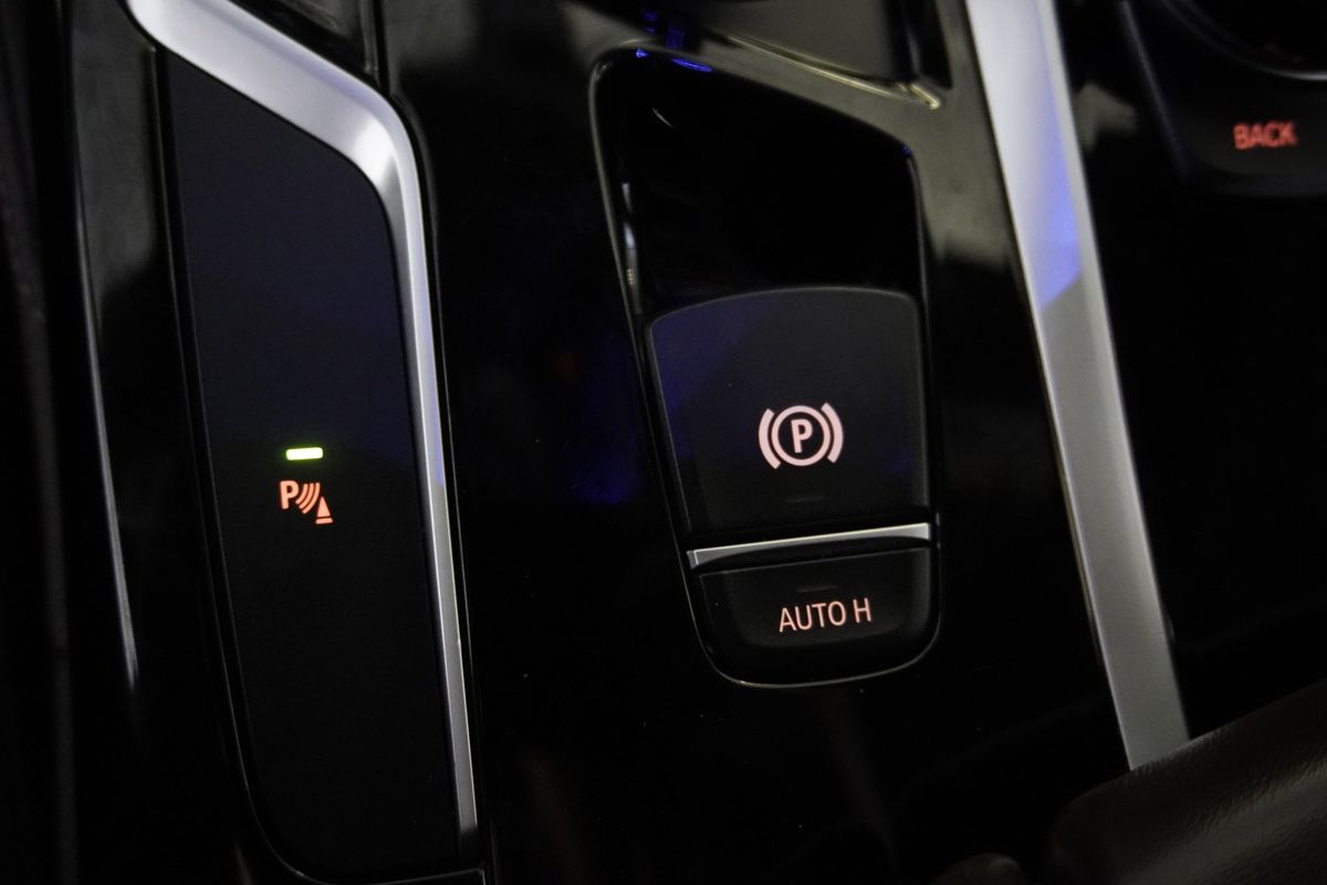 2018 BMW M550i xDrive