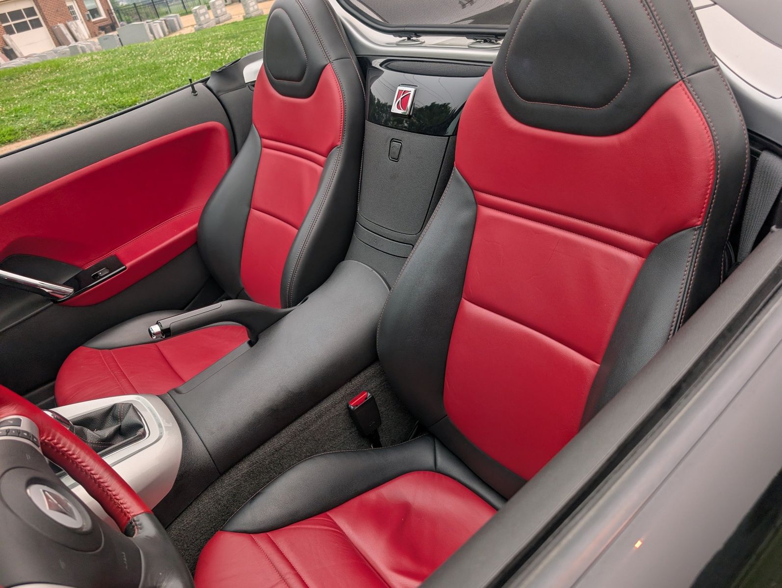 2007 Saturn Sky 33