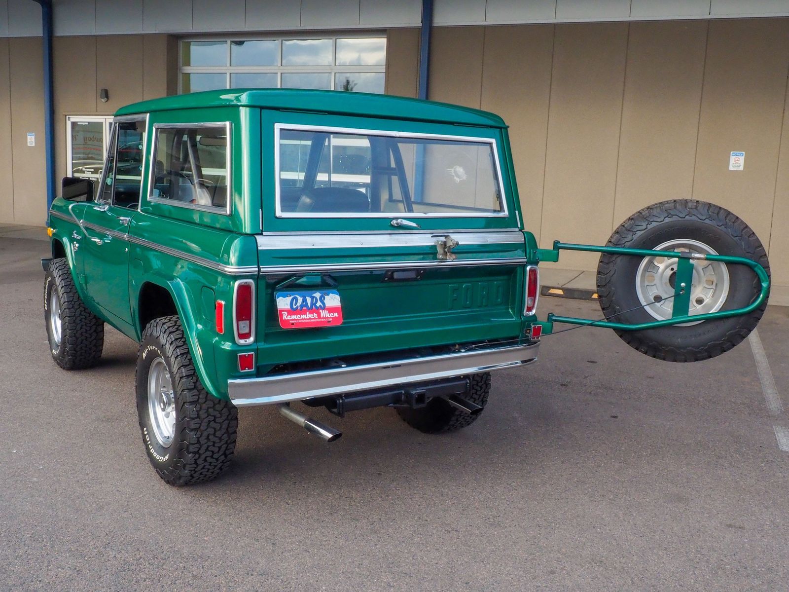 1977 Ford Bronco 32