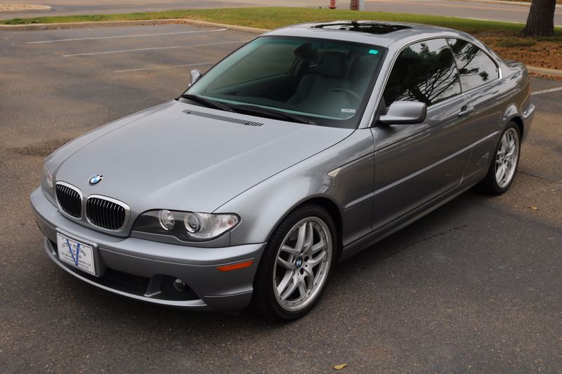 2004 BMW 330CI Photos