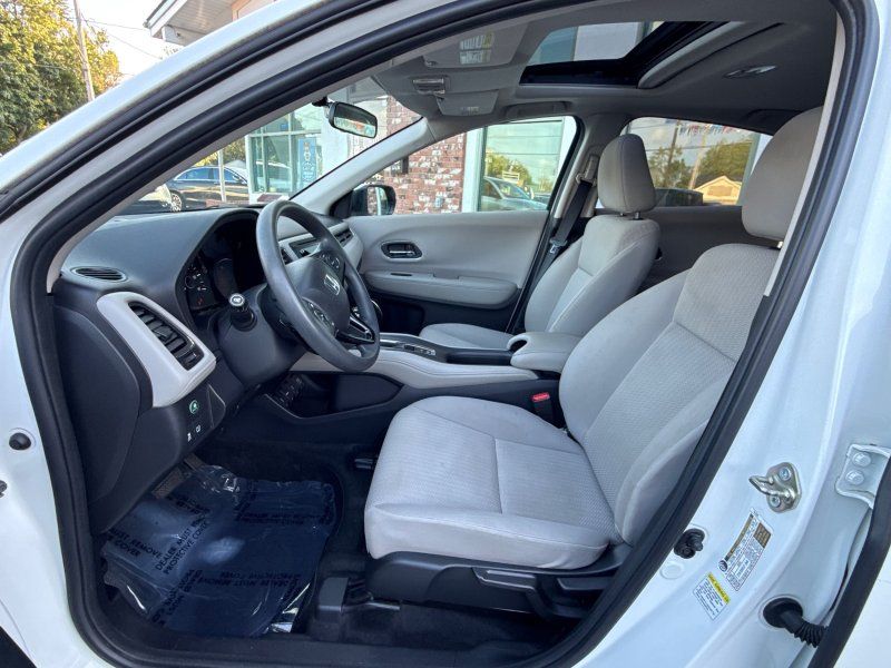 2016 Honda HR-V EX photo 9
