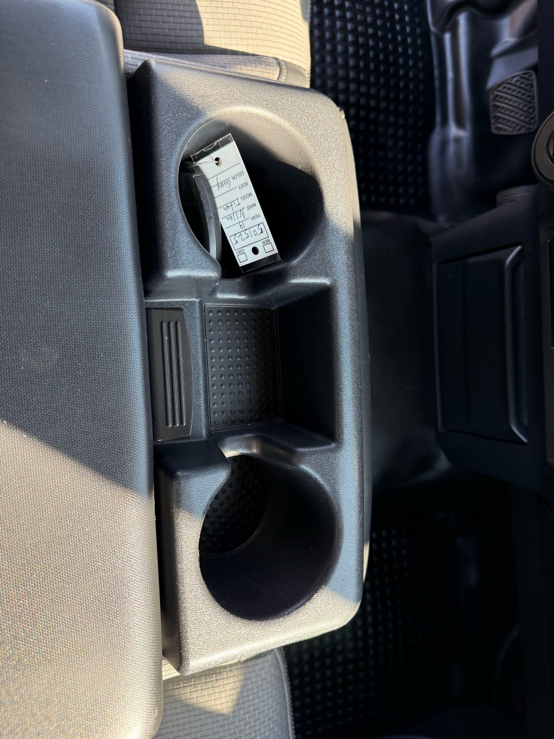 2019 Nissan Titan S photo 24