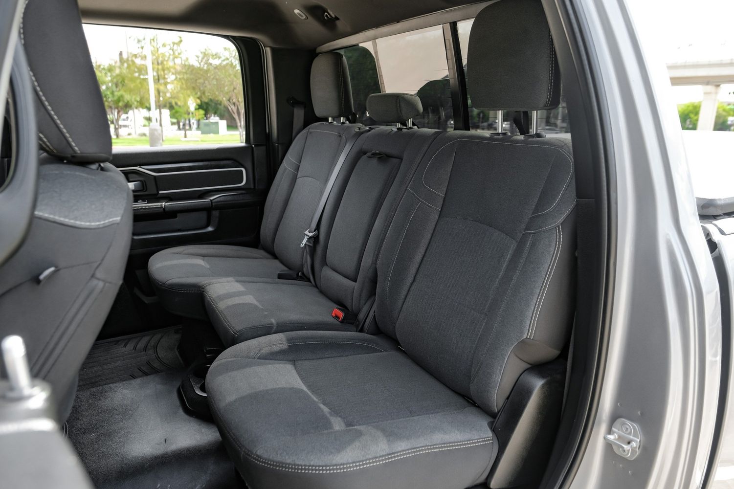 2019 Ram 3500 Big Horn photo 32