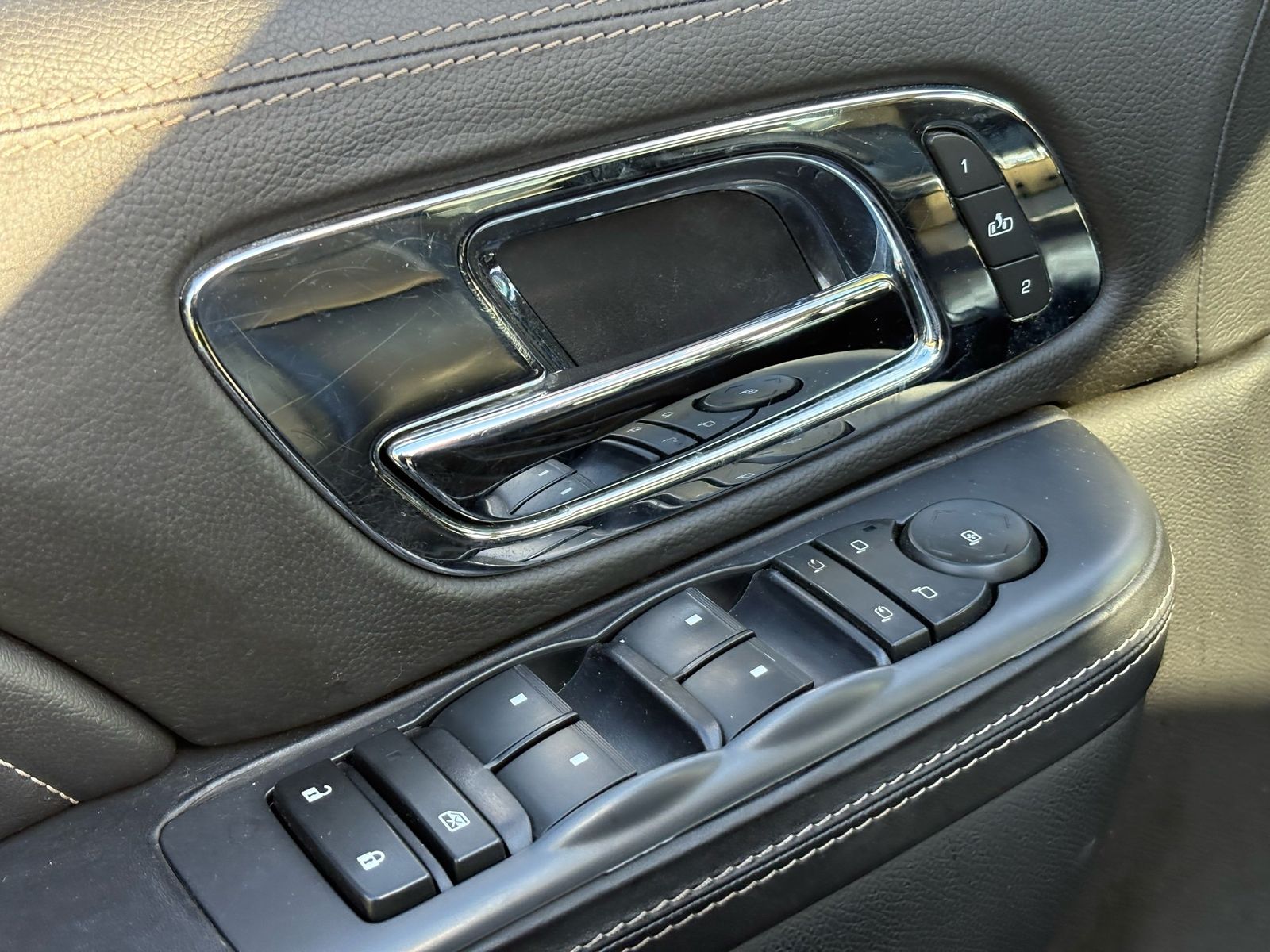 2014 Cadillac Escalade 40