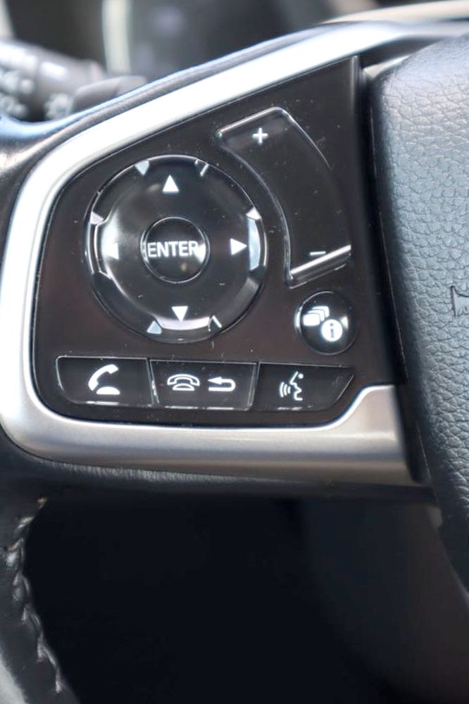 2022 Honda CR-V Hybrid Touring photo 33