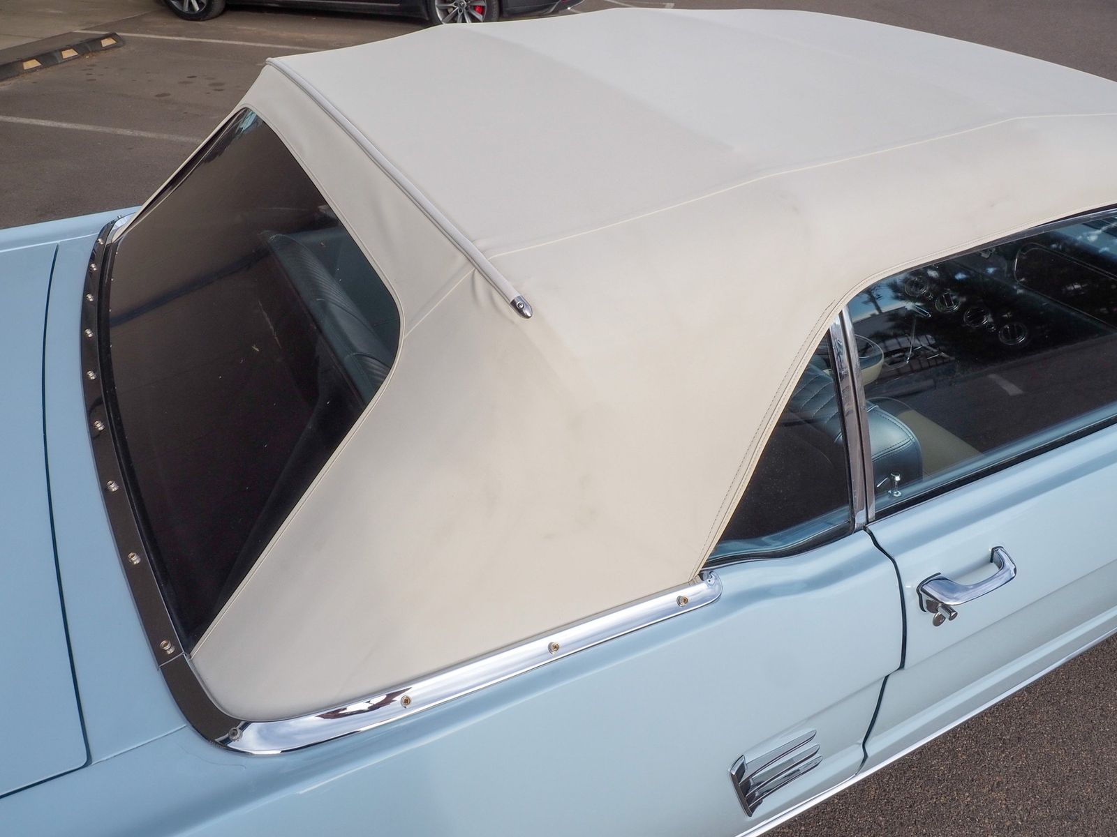 1966 Ford Mustang 29