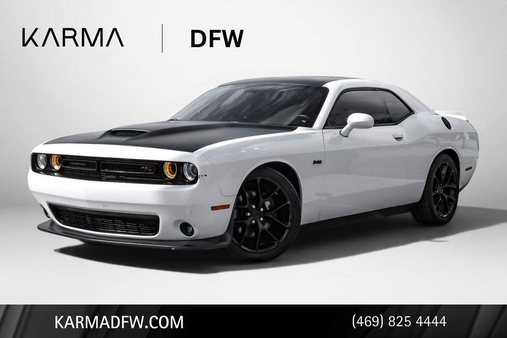 2019 Dodge Challenger R/T Plus's photo