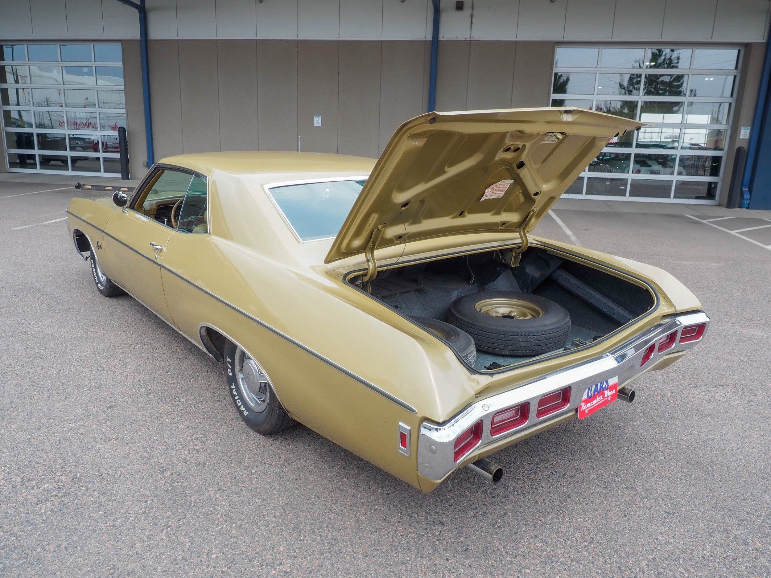 1969 Chevrolet Impala Gold 350