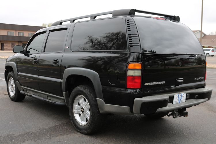 2005 Chevrolet Suburban 1500 Z71 Victory Motors of Colorado