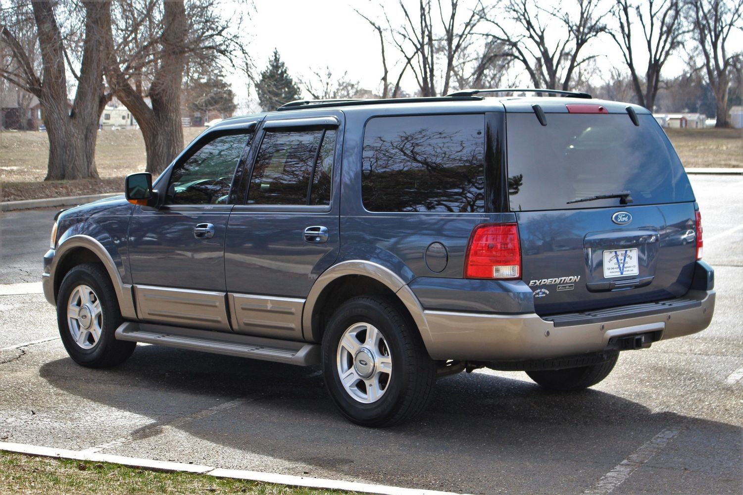 2003 Ford Expedition Eddie Bauer | Victory Motors of Colorado 2003 Ford Expedition Eddie Bauer Towing Capacity