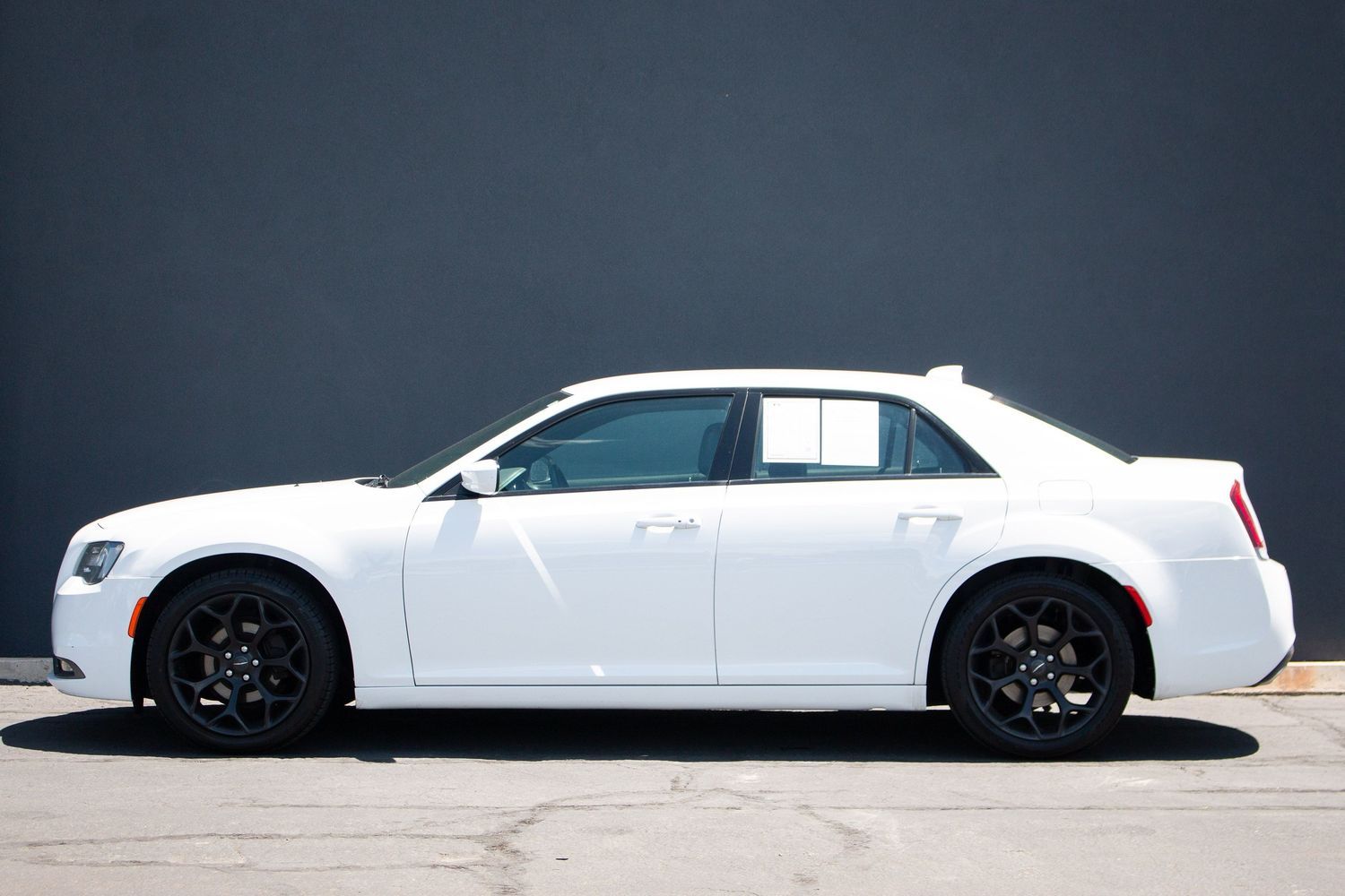 2020 Chrysler 300 S - Photo 12
