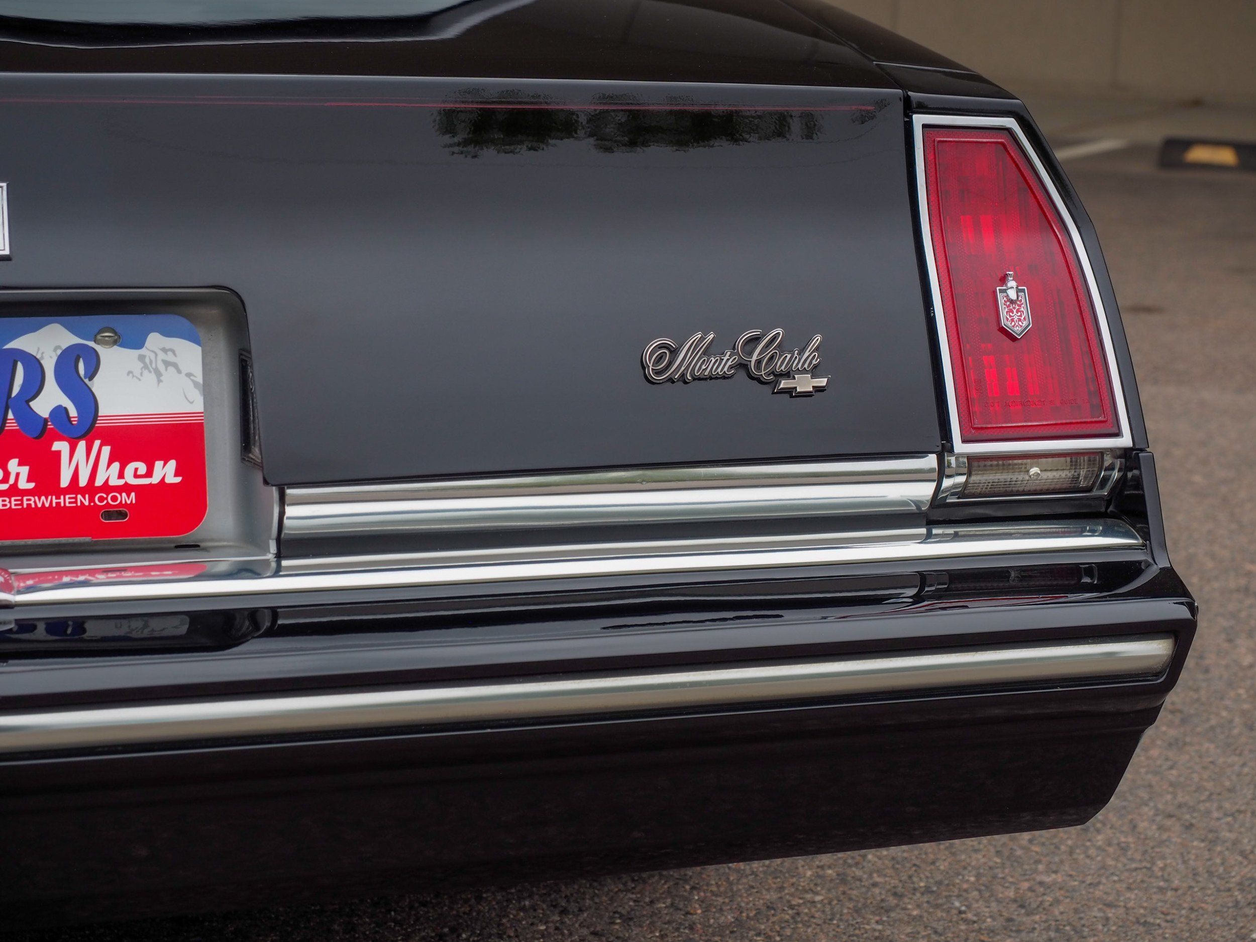 1984 Chevrolet Monte Carlo Black 