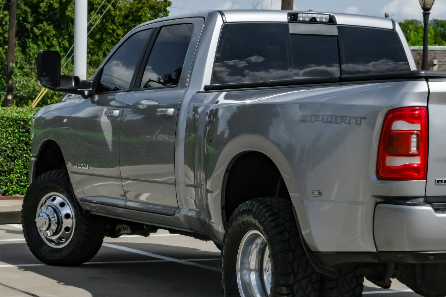 2019 Ram 3500 Big Horn photo 9