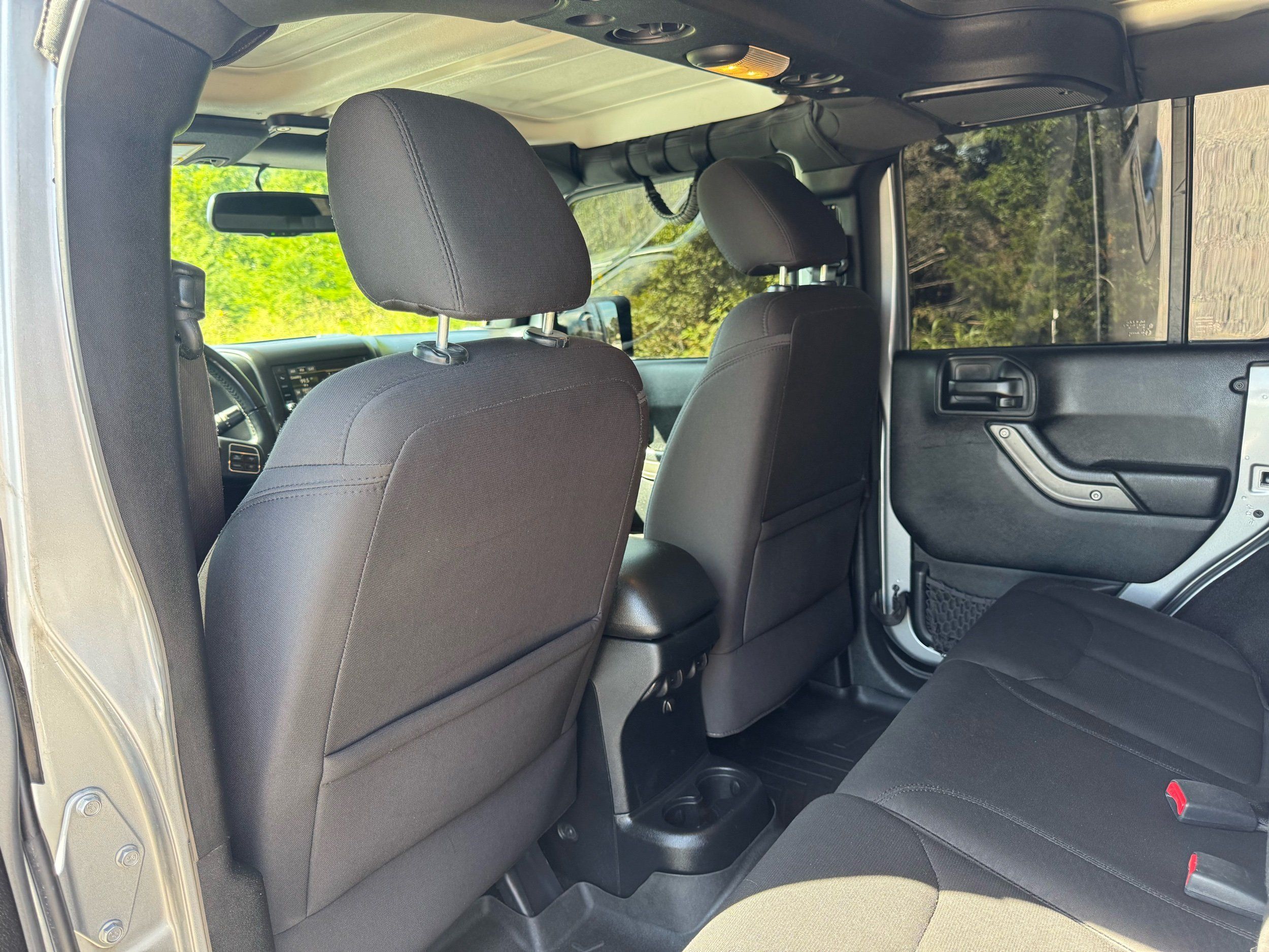 2016 Jeep Wrangler Unlimited Sport S - Photo 17